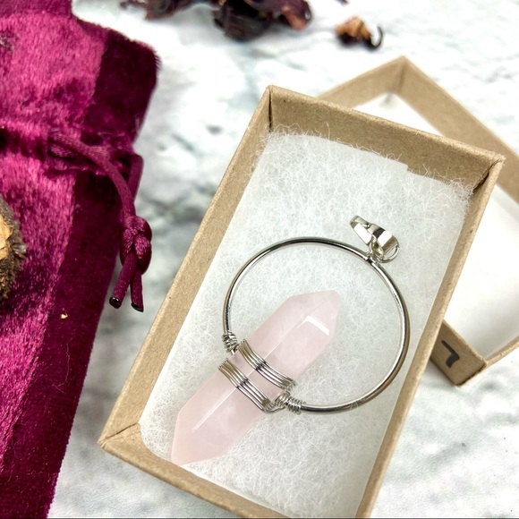 Witchy Love Bundle Rose Quartz Pendulum Vint Heart Locket Witchcraft Spell Bag - Picture 6 of 6